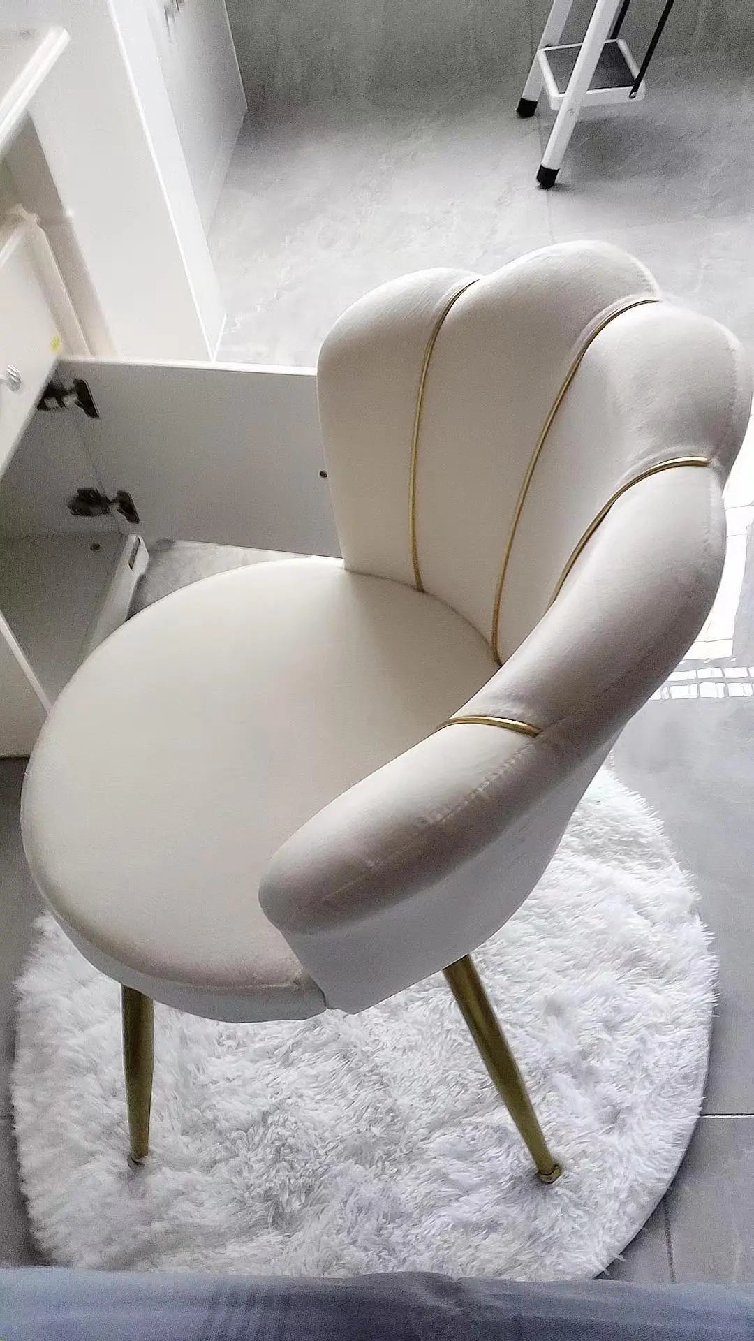 NNEOBA Modern Nordic Velvet Dressing Chair - Bedroom & Living Room Furniture